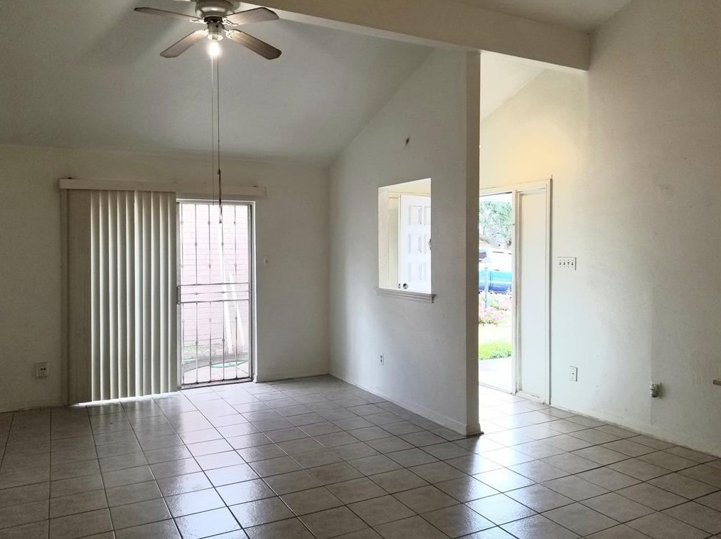 12465 Wellington Park Dr, Houston TX  77072-3955 exterior