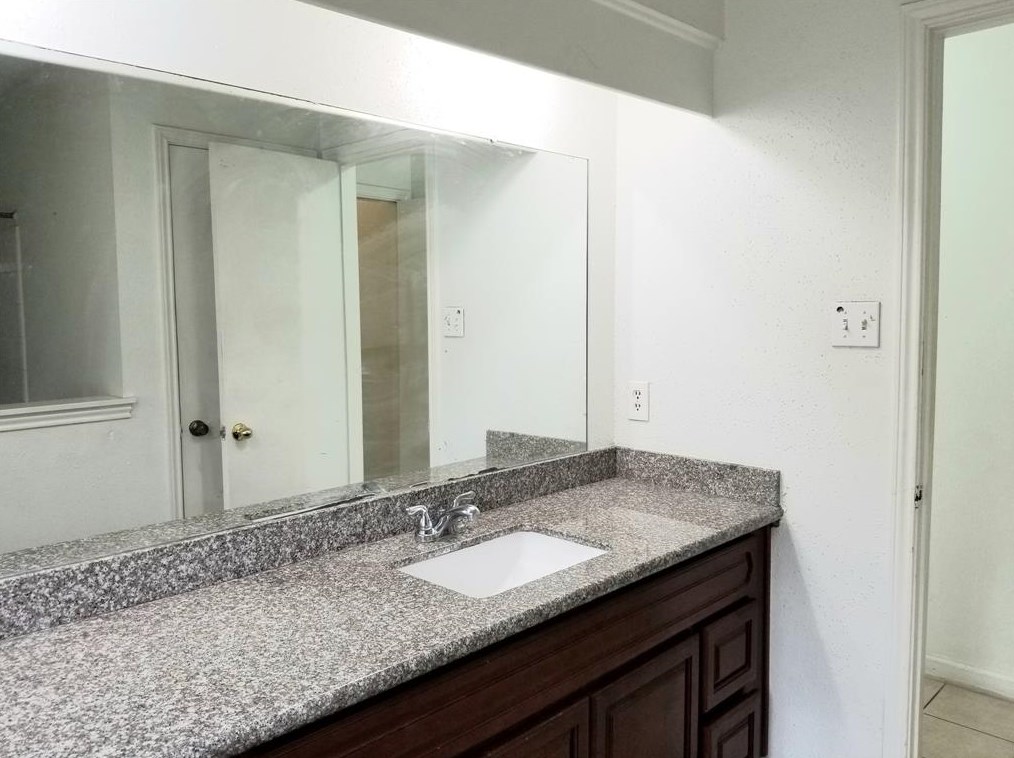 12465 Wellington Park, Houston TX  77072-3962 exterior