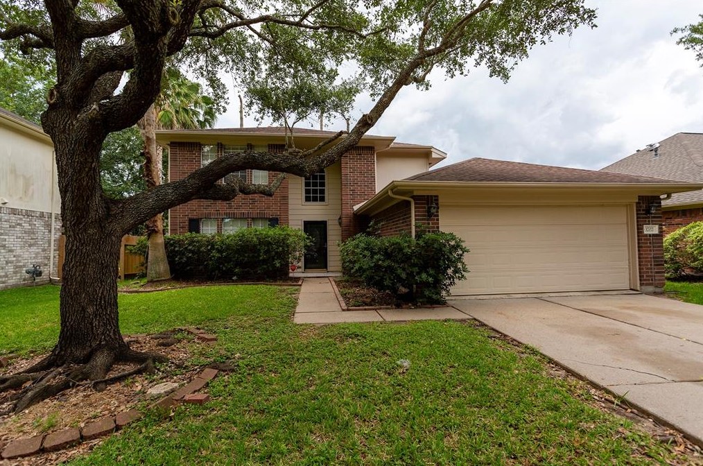 1702 Bonnie Lea Ln, Fresno, TX 77545