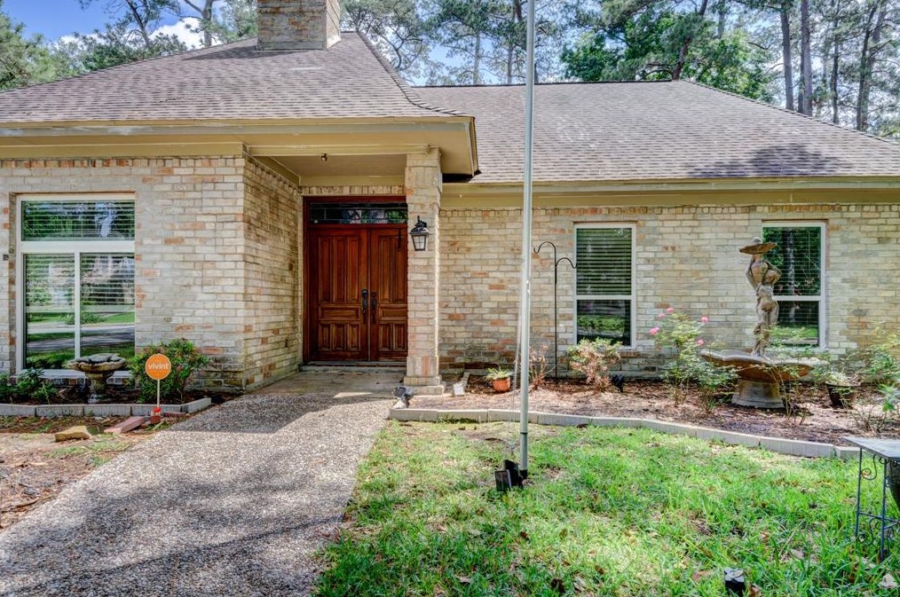 17506 Rustington Dr, Spring TX  77379-4263 exterior