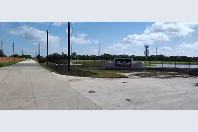 15502 Pinehurst Lane, Santa Fe, TX 77517 - Photo 1