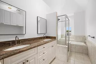 1926 Indiana St, Houston, TX 77019 - Photo 22