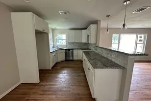 7209 La Salette St, Houston, TX 77021 - Photo 8