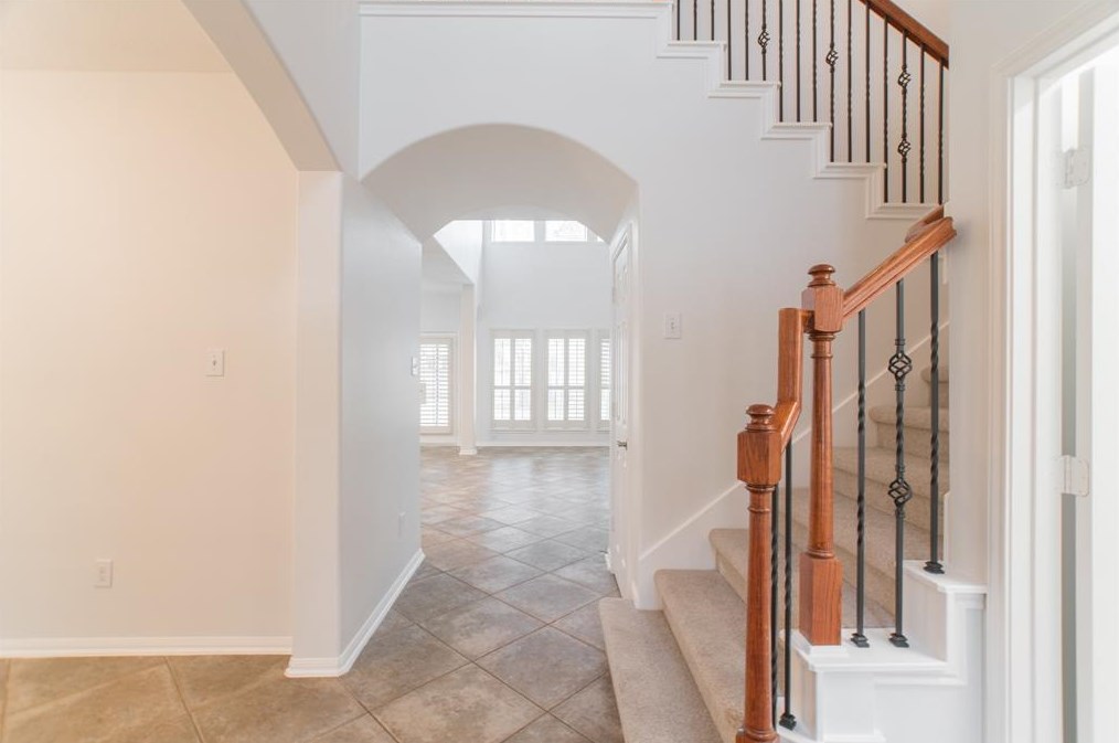 2 Pleasant Point Pl, Spring TX  77389-4332 exterior