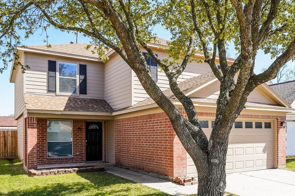 10810 Orchard Springs Dr, Houston TX  77067-3919 exterior