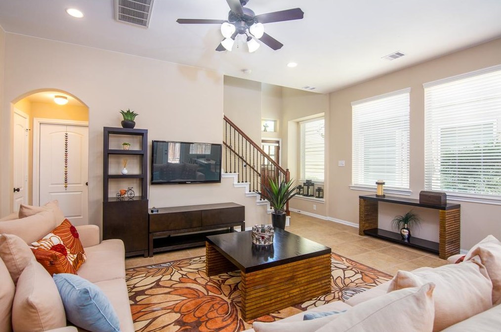 11 Cheswood Manor, Spring, TX 77382