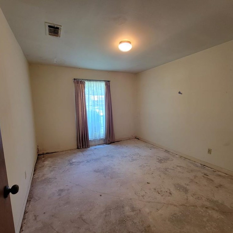 18630 Prince William Ln, Houston TX  77058-4225 exterior