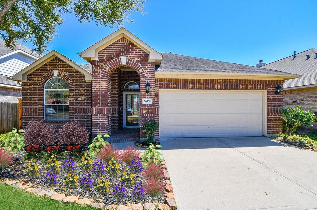 24539 Springwood Glen Ln, Katy, TX 77494