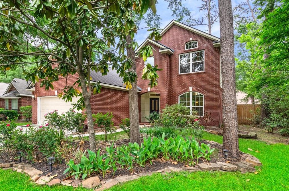 26 Davis Cottage Ct, Conroe, TX 77385