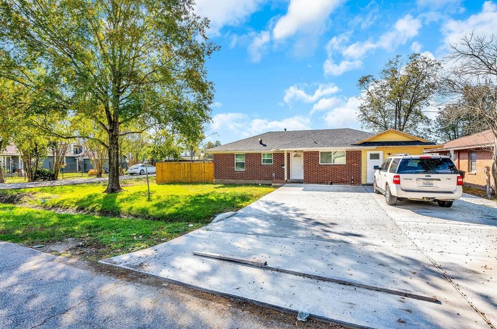 3946 Faulkner St, Houston TX  77021-4816 exterior