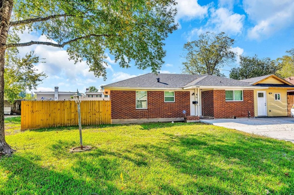 3946 Faulkner St, Houston, TX 77021