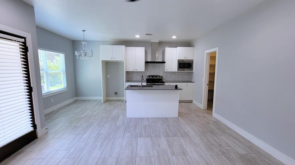 14 Evanston St, Houston TX  77015-1616 exterior