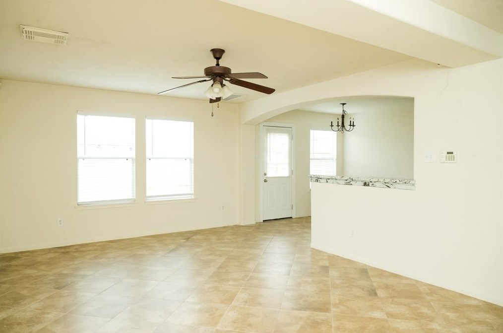 7826 Dairy View Ln, Houston TX  77072-5621 exterior