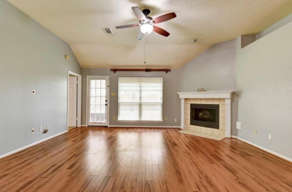 1920 Fir Tree Dr, League City, TX 77573-4959