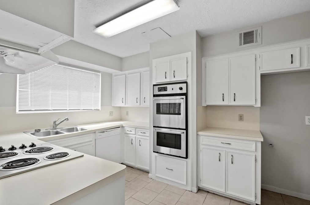 3008 Bee Cave Dr, Missouri City, TX 77459