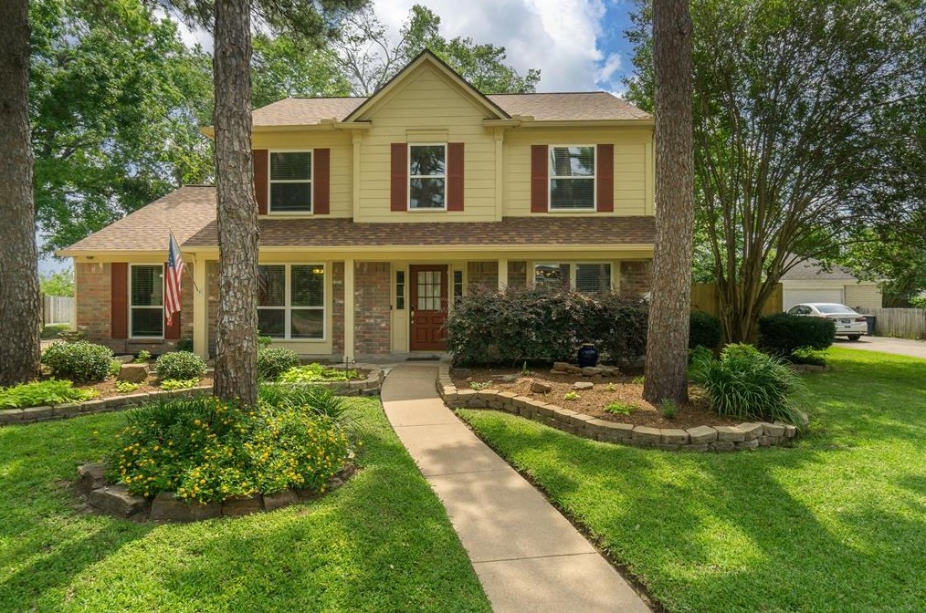 8934 Crazy Horse Trl, Houston, TX 77064-7153