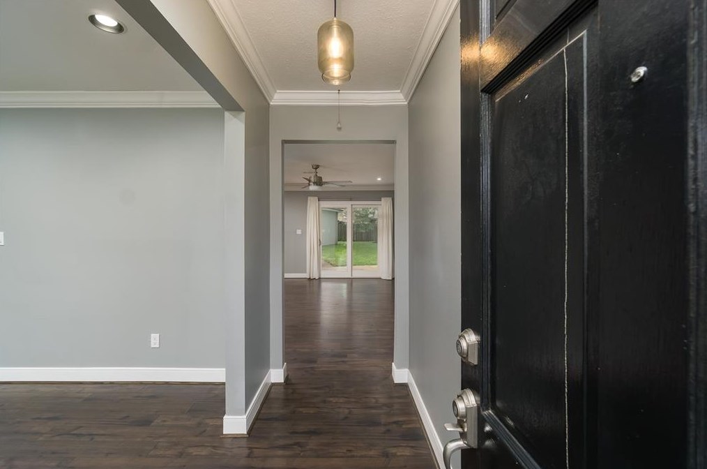 8326 Hazen St, Houston TX  77036-6860 exterior