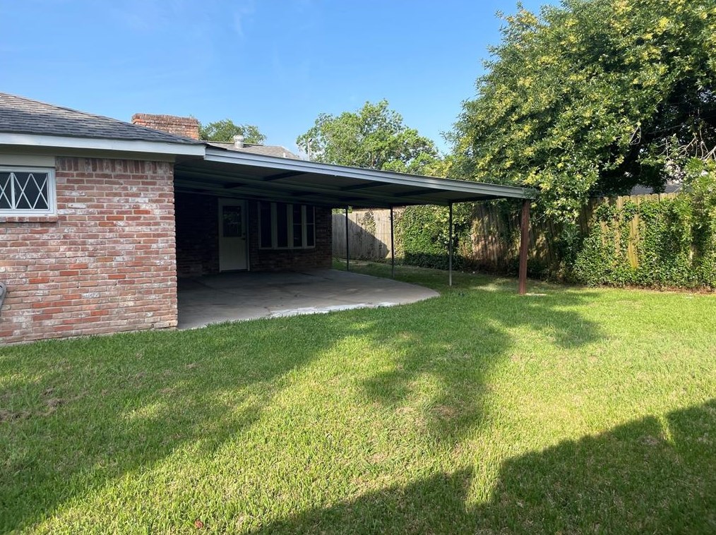 10902 Sagepark Ln, Houston, TX 77089
