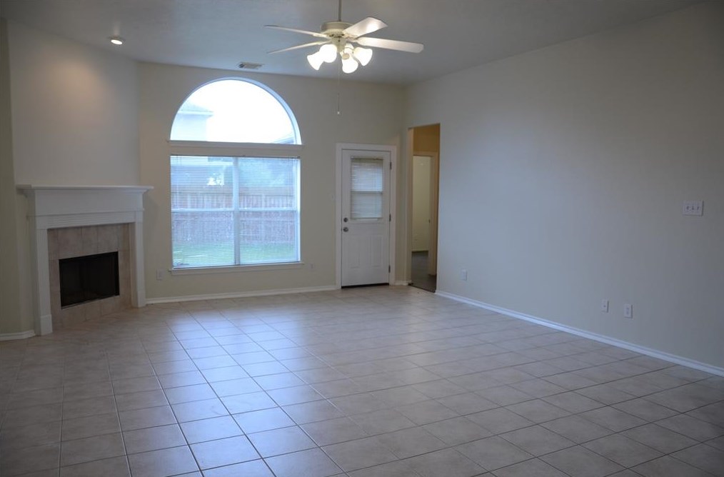 2327 Ligustrum Flower Dr, Spring, TX 77388