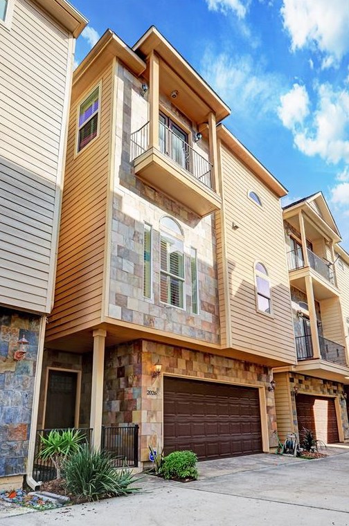 2026 Sabine St, Houston, TX 77007