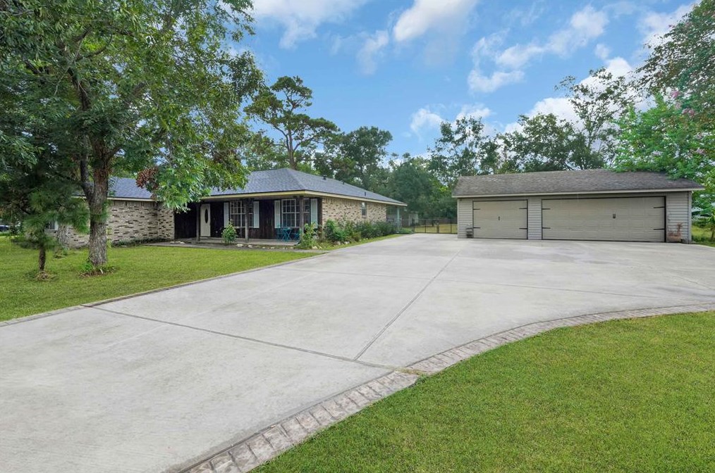 1802 Northwood St, Channelview, TX 77530