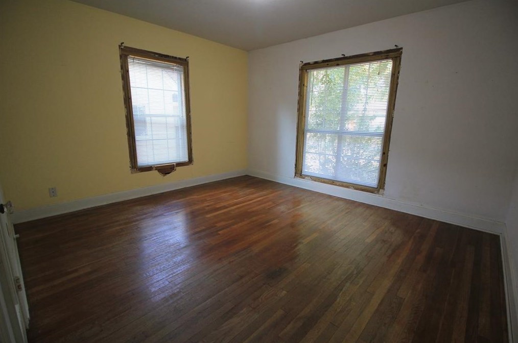 1905 Idylwood Dr, Houston TX  77023-4803 exterior