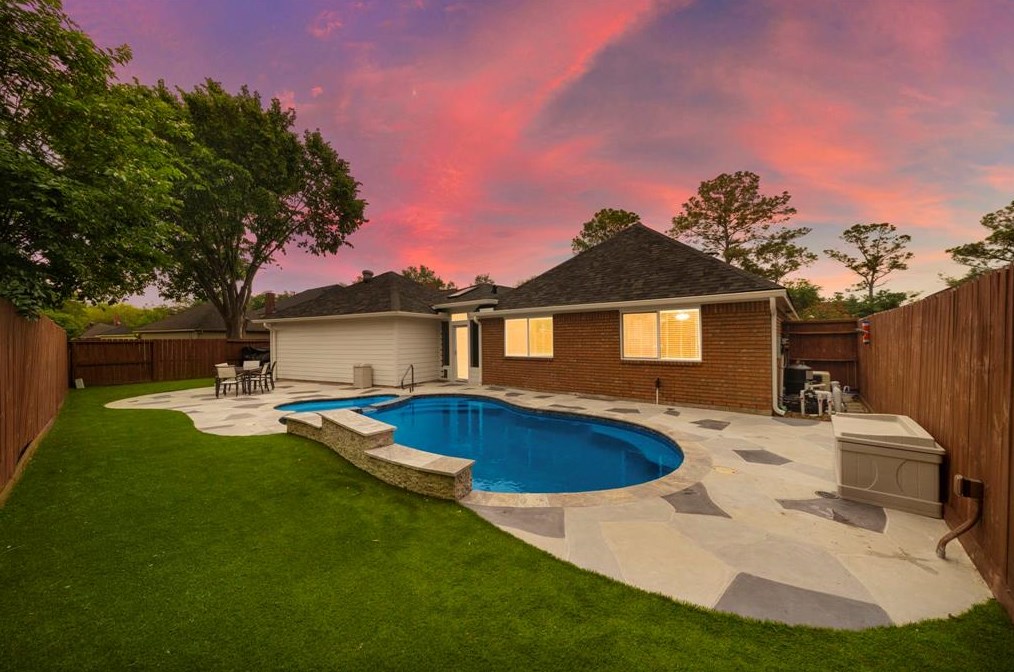 4519 Nassau Dr, Sugar Land, TX 77479-2117