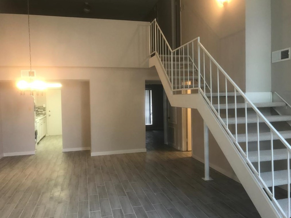12633 Memorial Cir, Houston, TX 77024-7543