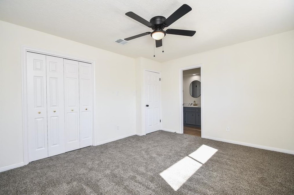 3203 Ashton Park Dr, Houston TX  77082-2215 exterior