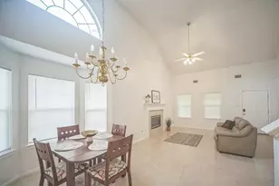 2601 S Broadway St, La Porte, TX 77571 - Photo 8