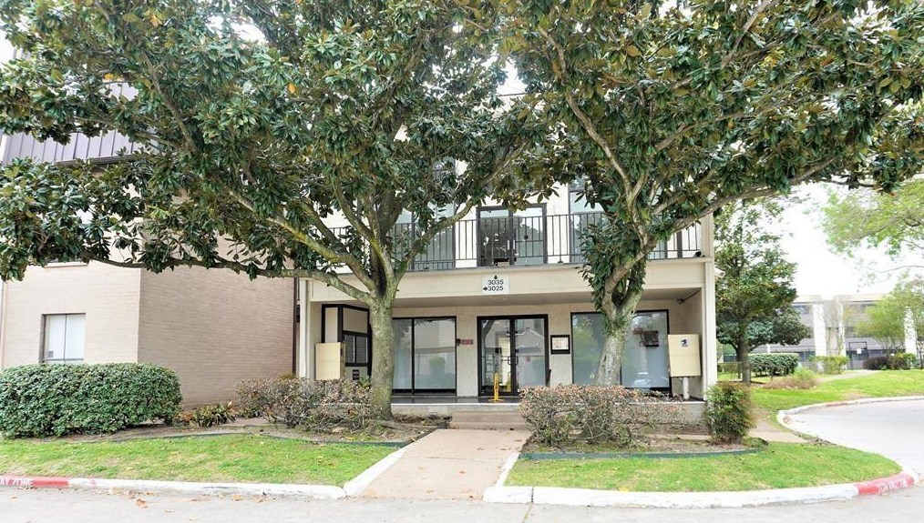 3025 Walnut Bend Ln Apt 38, Houston, TX 77042