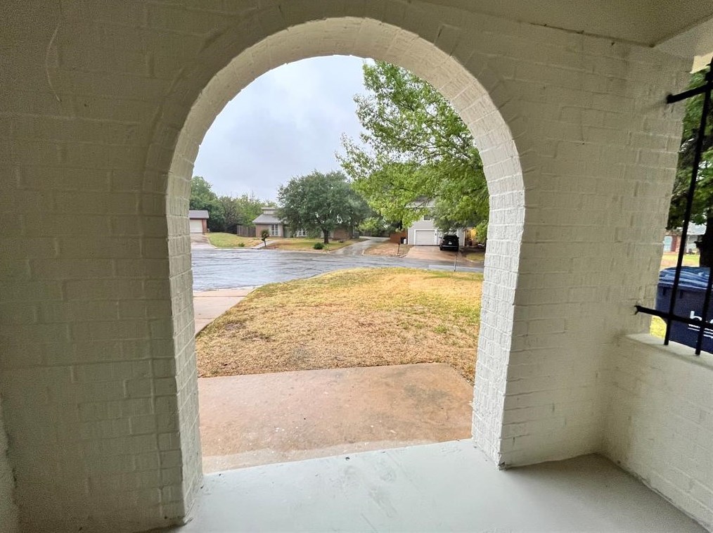 1807 Lakeview Dr, Brenham, TX 77833-4749