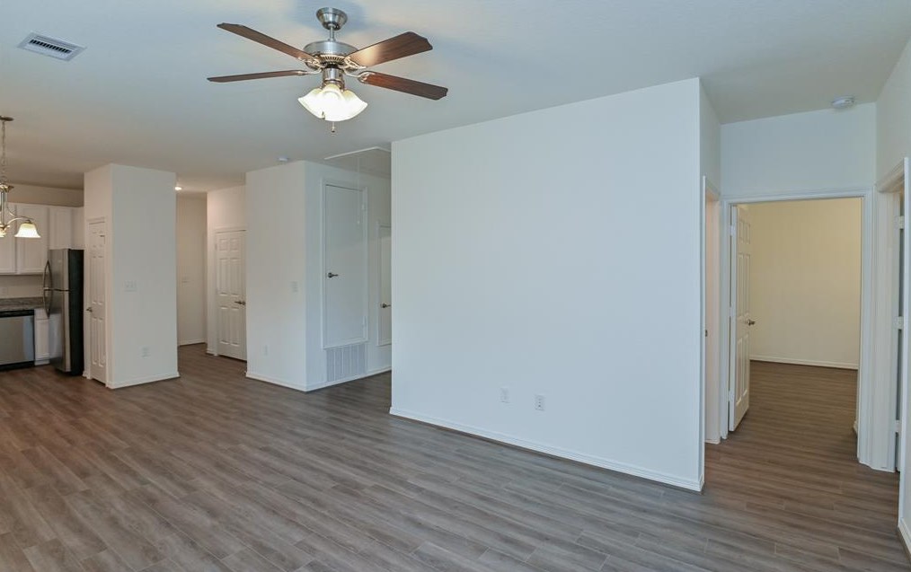 7904 Cora St, Houston TX  77088-5828 exterior