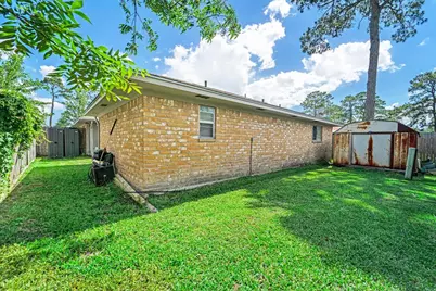 3608 Canterbury Drive, Baytown, TX 77521 - Photo 26