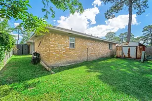 3608 Canterbury Dr, Baytown, TX 77521 - Photo 26