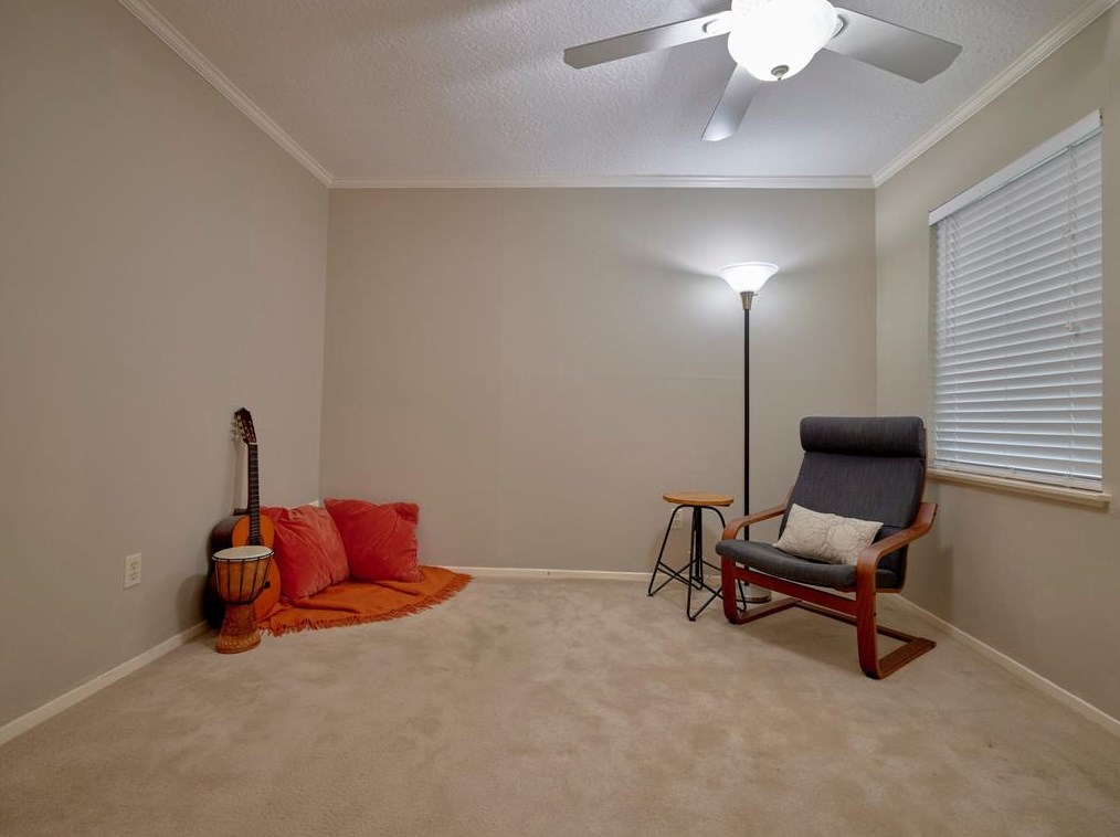 5246 Arboles Dr, Houston TX  77035-2804 exterior