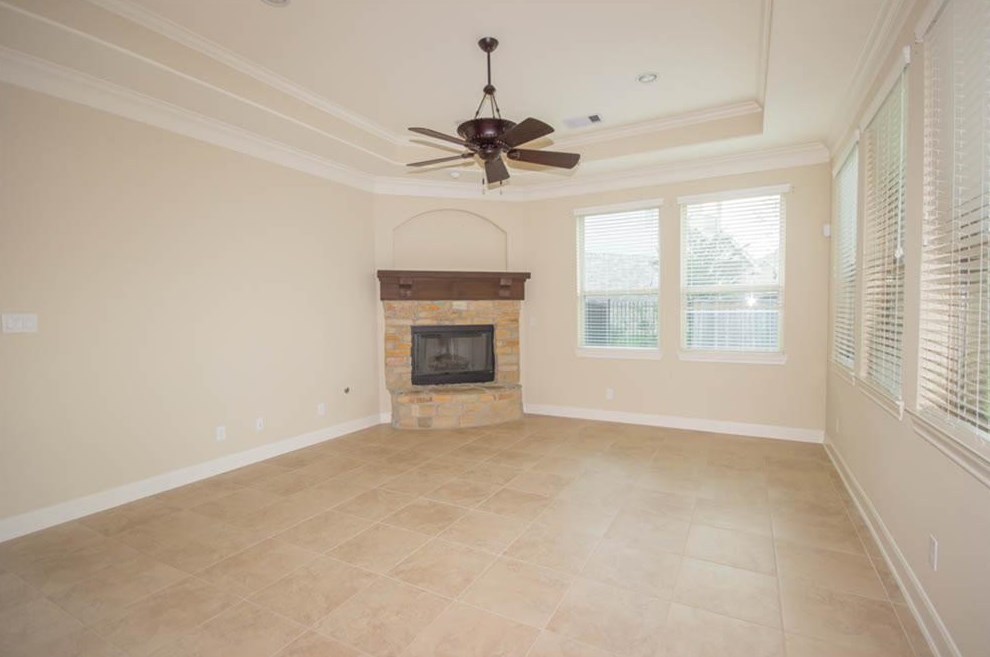 14 Camplight Ct, Spring TX  77389-5093 exterior