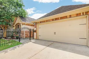 1511 Andrews St, Houston, TX 77019 - Photo 4