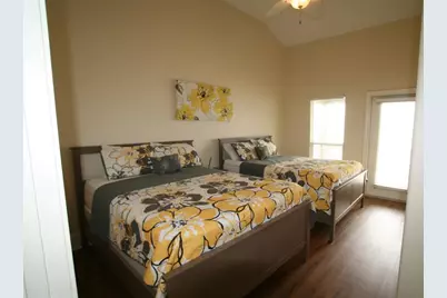 1355 Keith Avenue, Gilchrist, TX 77617 - Photo 12