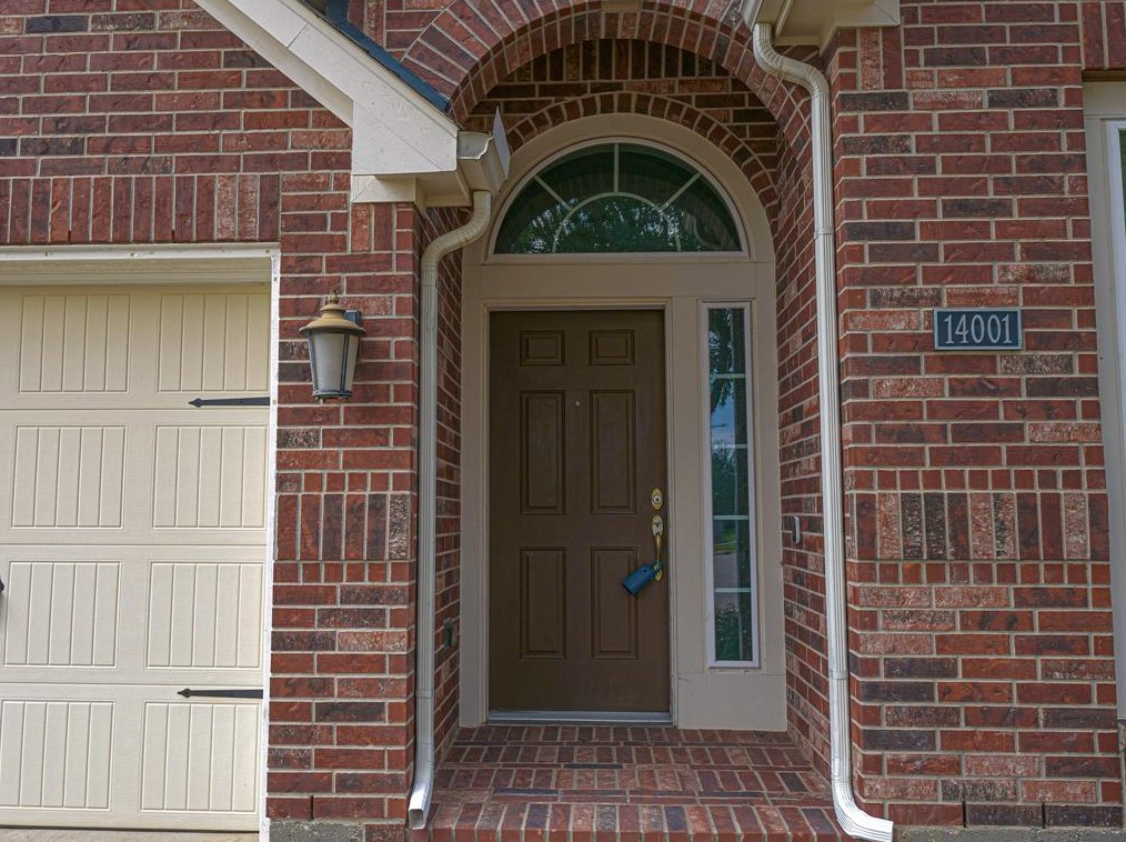 14001 Bright Glen Dr, Pearland, TX 77584
