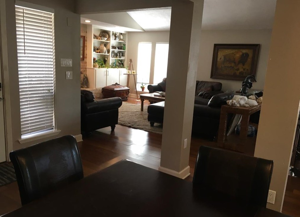 2022 Gray Falls Dr, Houston TX  77077-6108 exterior