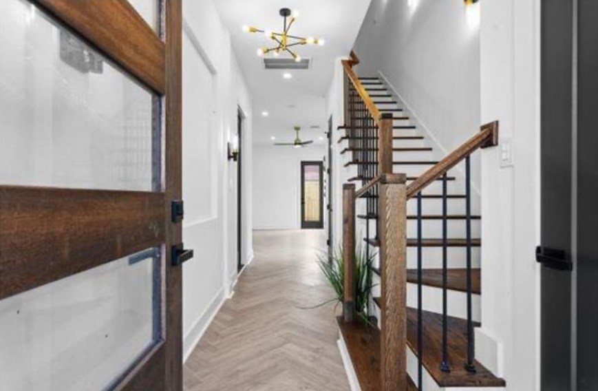 4216 Sterling St, Houston, TX 77051
