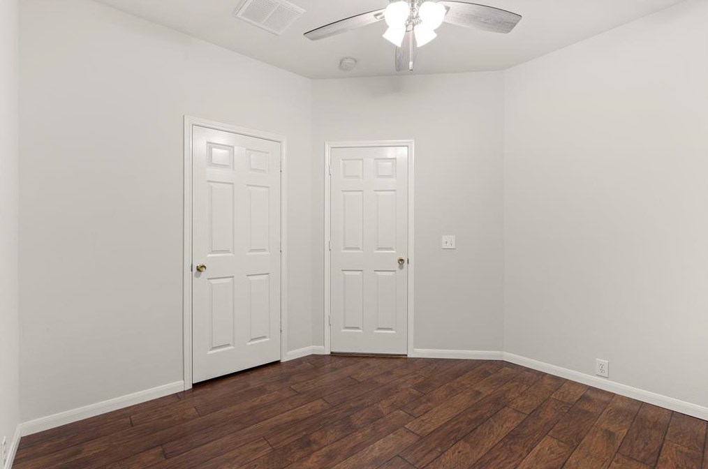 11854 Leaf Oak Dr, Houston TX  77065-5226 exterior