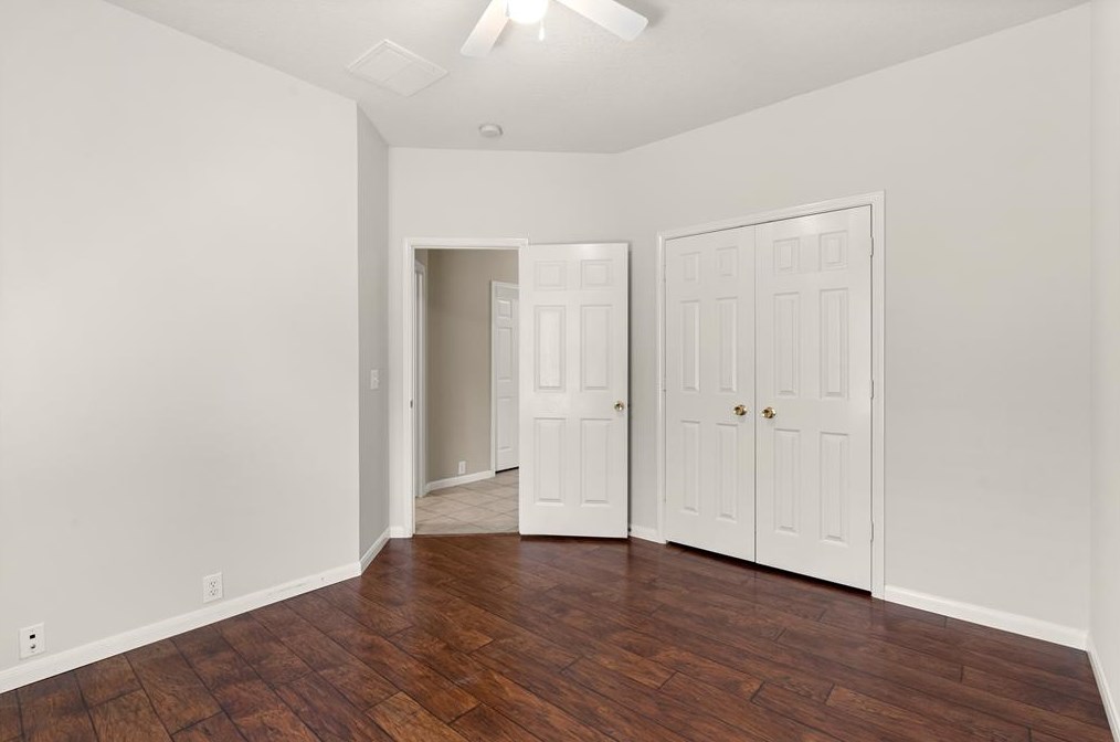 11854 Leaf Oak Dr, Houston TX  77065-5226 exterior