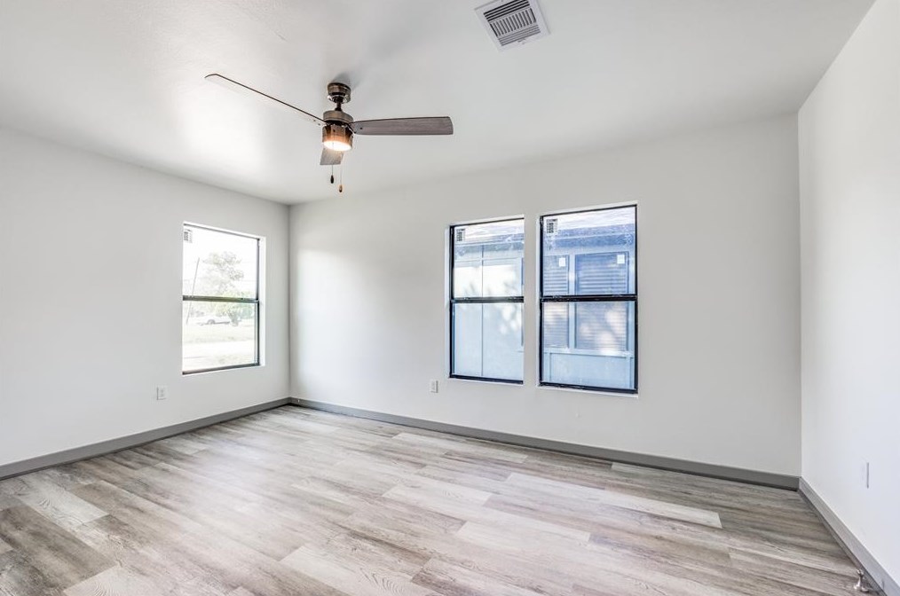 3825 Redbud St, Houston TX  77051-0015 exterior