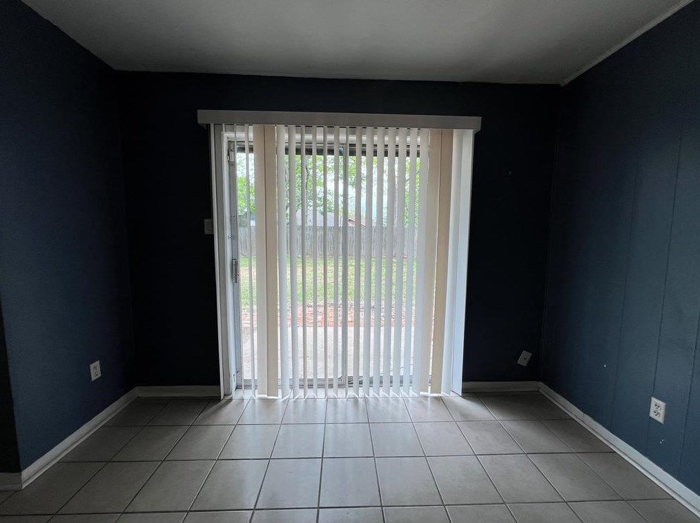 7514 Vernwood St, Houston TX 77040-2713 exterior