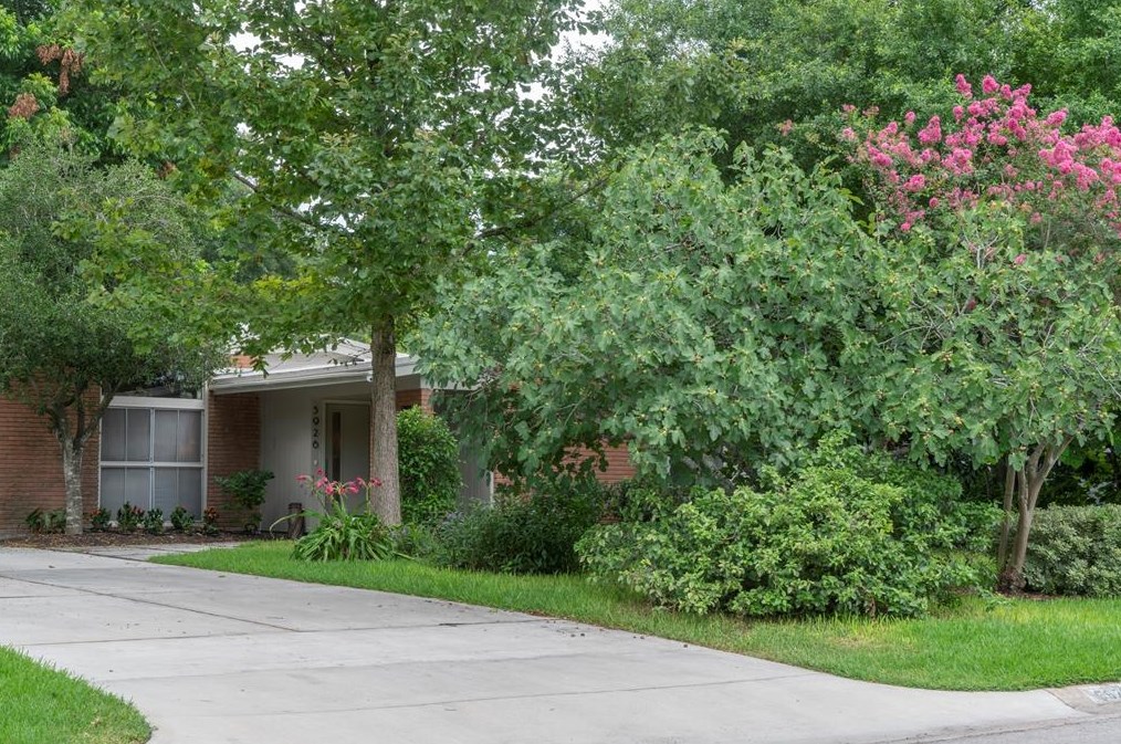 5926 Moonmist Dr, Houston, TX 77081