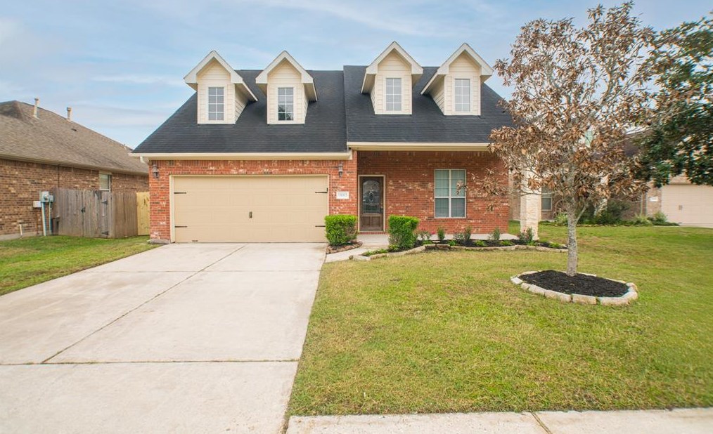 19012 Hammer Ln, Porter, TX 77365