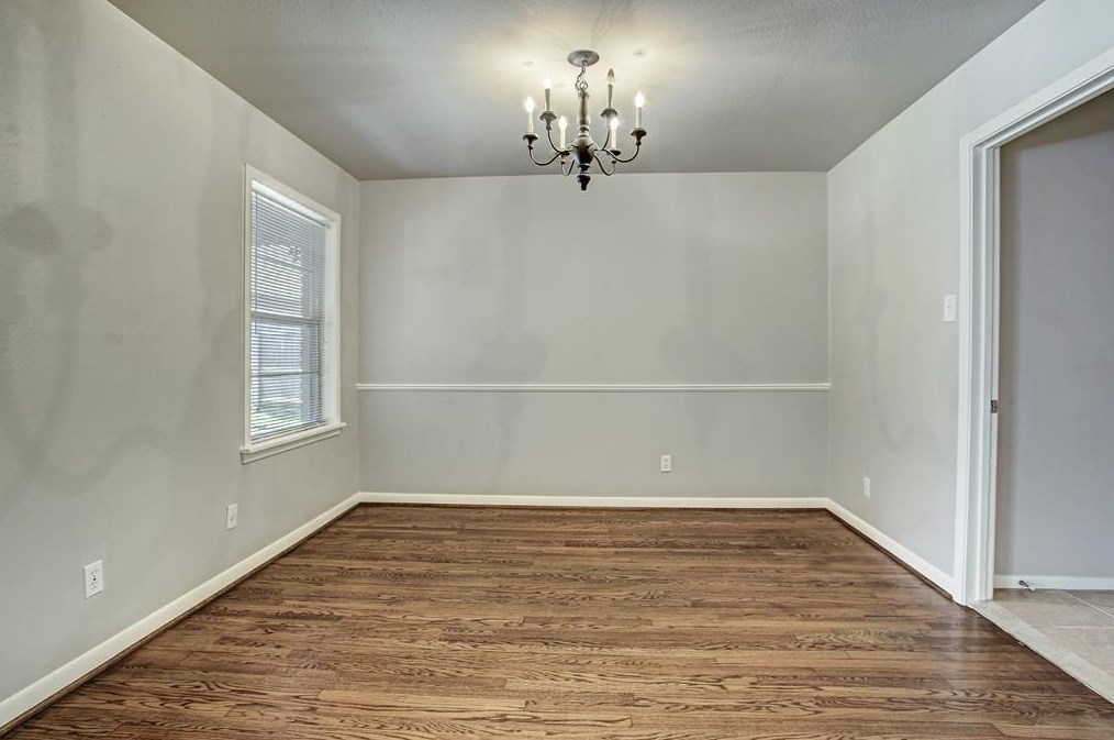 4326 Tonawanda Dr, Houston TX  77035-3818 exterior