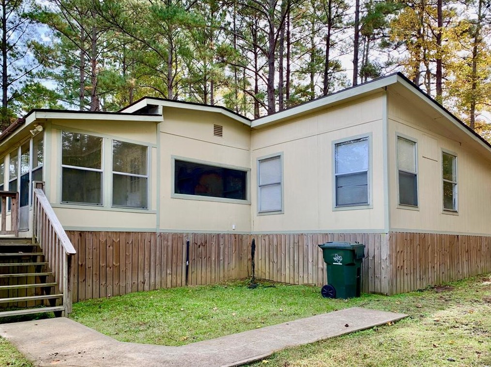 1415 Barclay Ter, Woodville, TX 75979